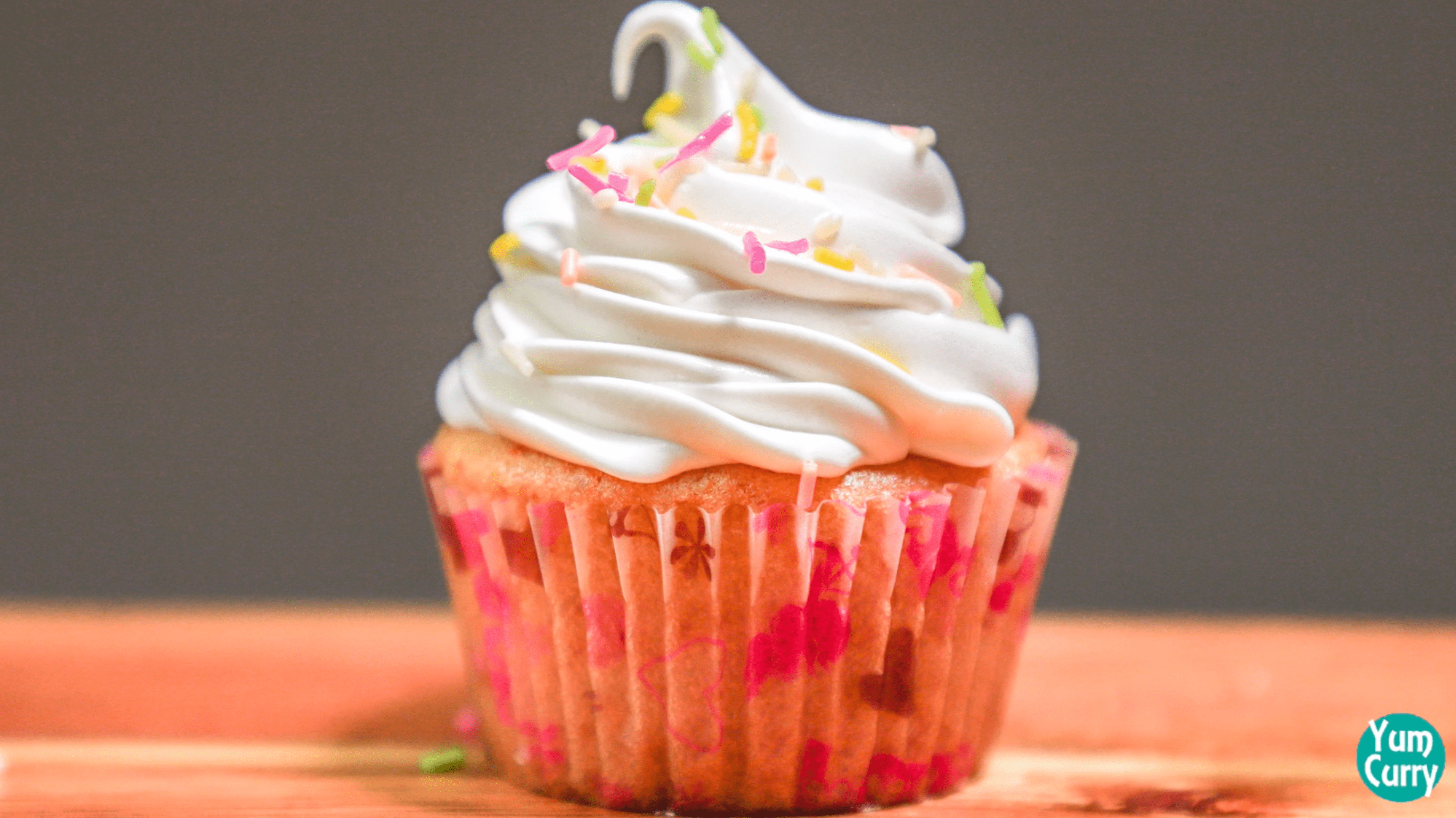 Vanilla Cupcake - Eggless